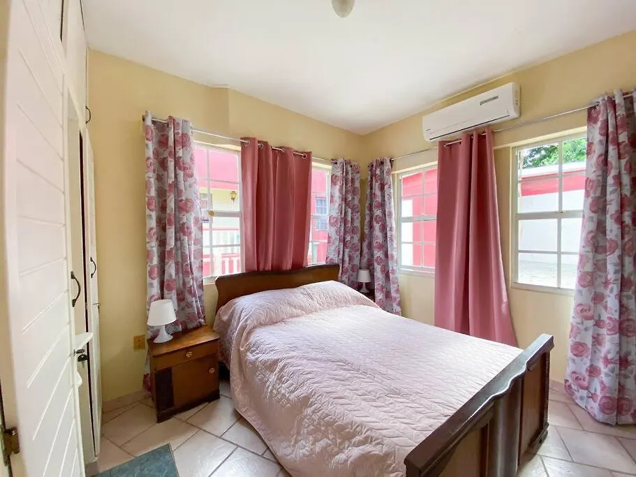 Fayalobie Centrally Located 2 Bedroom Guesthouse Willemstad 0*,  Curacao